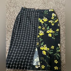 Multicolor size 2 professional skirt , never worn